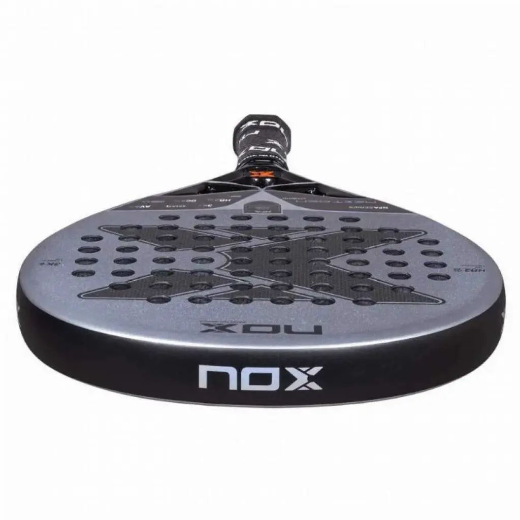 pala-nox-nextgen-pro-hybrid-3k-2025-1-es-4-1100x1100.webp